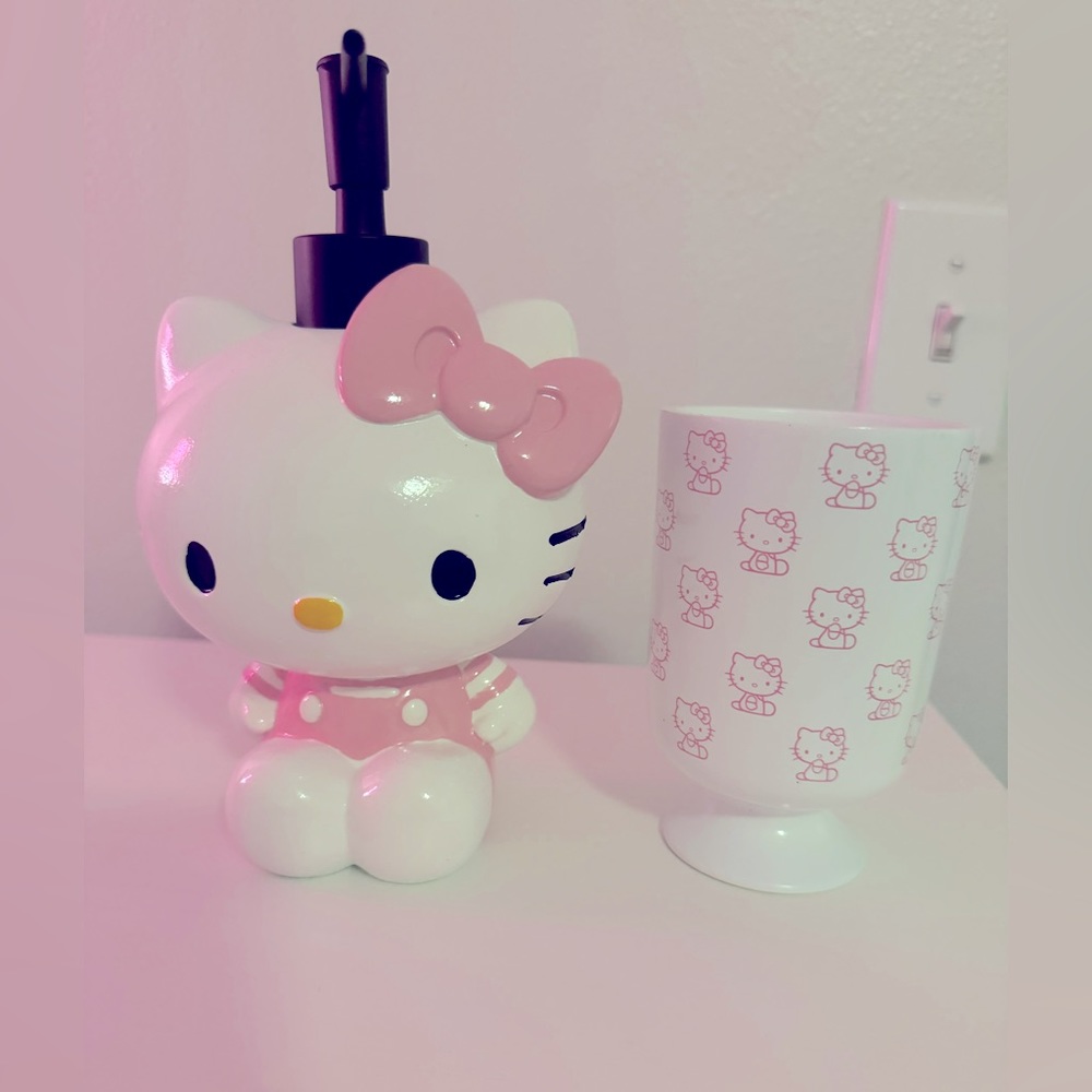 Hello Kitty soap dispenser and tooth brush holder